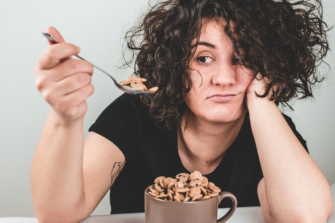 Что превращает привычную еду в яд? Эти продукты принесут вред организму, если неправильно их приготовить