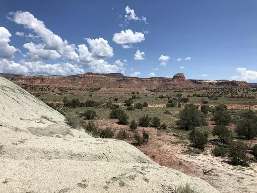 Ранчо Ghost Ranch («Призрачное ранчо») Ранчо Ghost Ranch («Призрачное ранчо»)