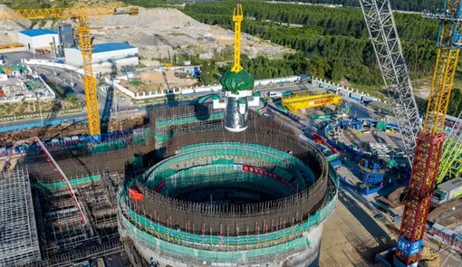 Основной модуль китайского малого модульного реактора Linglong One был установлен в августе 2023 года в провинции Хайнань.