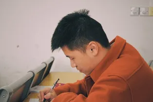 Как характер влияет на риск деменции: неожиданные выводы ученых