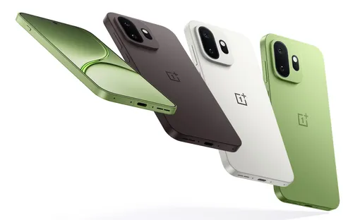 На изображении смартфон OnePlus 15T Флагманский смартфон с небольшим экраном и мощным процессором