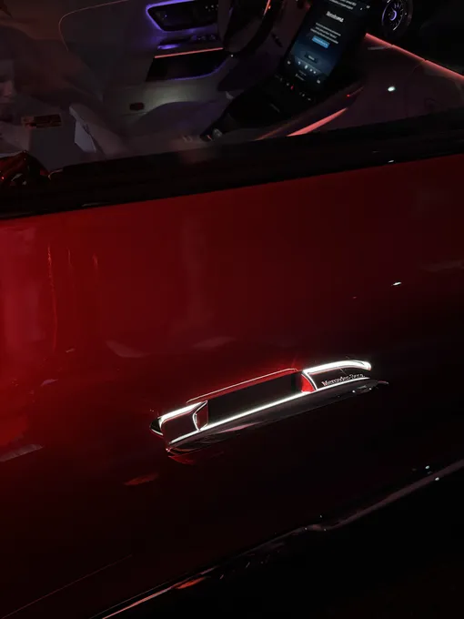 Mercedes-Maybach SL 680 Mercedes-Maybach SL 680