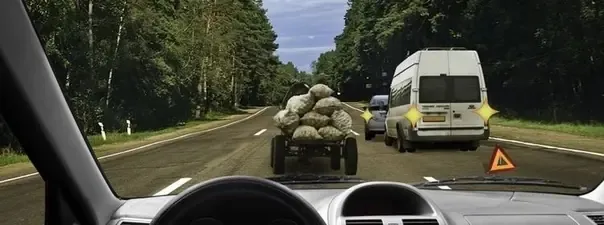 Можно ли выехать на крайнюю левую полосу, чтобы обогнать гужевую повозку? Можно ли выехать на крайнюю левую полосу, чтобы обогнать гужевую повозку?