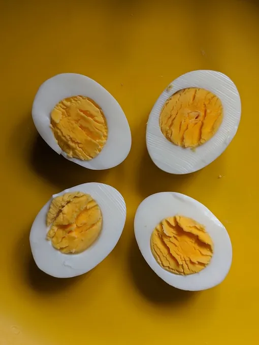 вареное яйцо