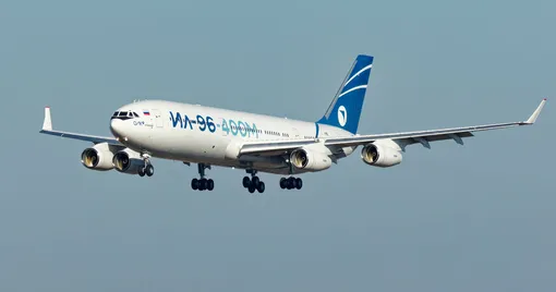 авиалайнер Ил-96-400М