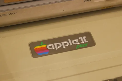 Логотип компьютера Apple II