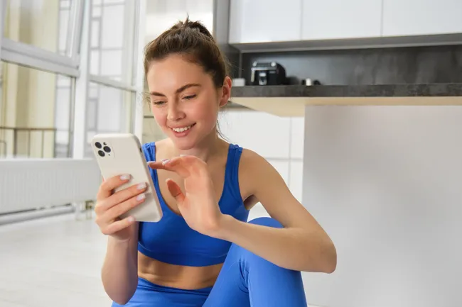 Долголетие в смартфоне: как Москва реализовала цифровые wellness-новинки раньше Apple