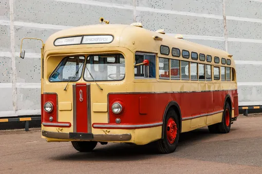 Автобус ЗИС-154