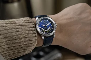 Часовые новинки месяца: долгожданные перезапуски и серии с необычным дизайном