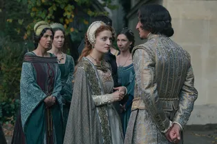 Без драконов, но с интригами: историческая сага «Восхождение Ворона» добралась до российского проката