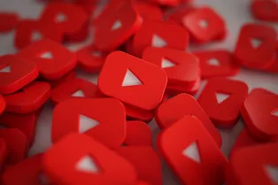 YouTube открывает программу «второго шанса» для заблокированных авторов YouTube открывает программу «второго шанса» для заблокированных авторов