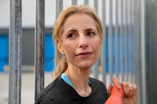 семья на прогулке