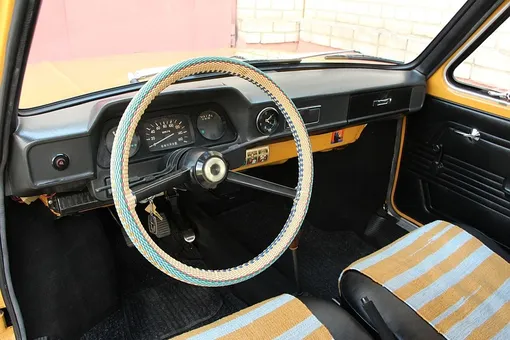 салон заз-968 запорожец