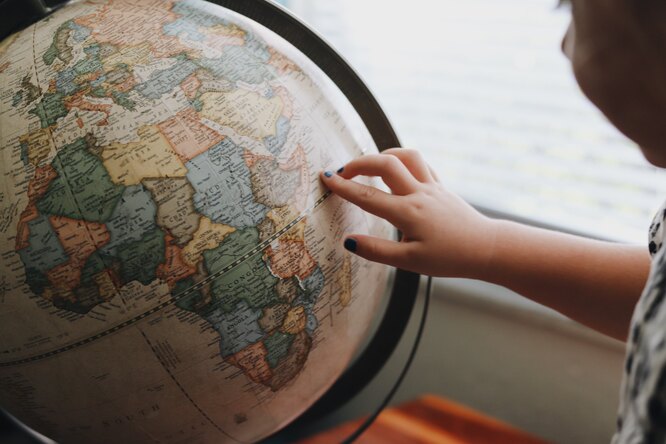 Покрутим глобус: этот тест по географии пройдут только настоящие эрудиты. Сможете ли вы ответить на все 5 вопросов?