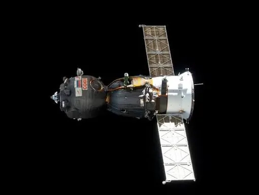 spaceship soyuz ms