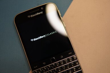 Легендарные BlackBerry на родной ОС станут бесполезными с 4 января — вероятно, не будут работать даже СМС