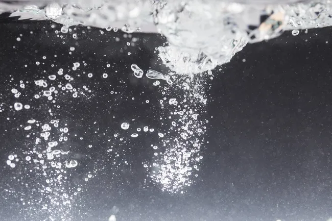 Вода вместо огня: что такое аквамация (водная кремация) и почему она более экологична