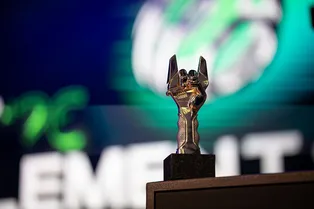 (Не)видимые гении: на IT Elements 2026 вручили премию «Инженерное искусство» — кто победил? (Не)видимые гении: на IT Elements 2026 вручили премию «Инженерное искусство» — кто победил?