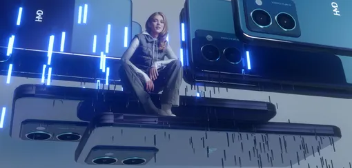 На фотографии смартфон HMD Pulse Pro Недорогой смартфон с хорошими камерами и дизайном в стиле iPhone 17 Pro