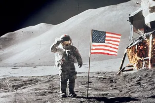 NASA поселит американских астронавтов на Луне NASA поселит американских астронавтов на Луне