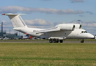 Ан-72 Ан-72 самолет