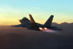 F-22 продемонстрировал сверхманёвренность
