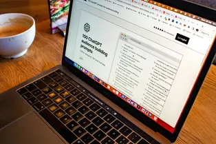 Интерес пользователей к ChatGPT в июне упал на 10% и продолжает падать Интерес пользователей к ChatGPT в июне упал на 10% и продолжает падать
