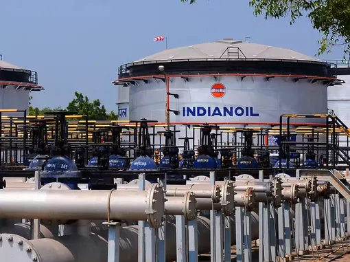 Крупнейшие производители топлива в Индии — это компании Indian Oil Corporation и Reliance Industries. Indian Oil Corporation