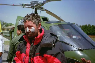 Брошенный умирать: невероятная история Бека Уэзерса, чудом уцелевшего при восхождении на Эверест Брошенный умирать: невероятная история Бека Уэзерса, чудом уцелевшего при восхождении на Эверест