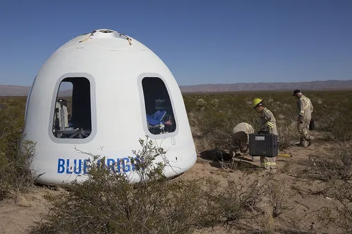 капсула new shepard blue origin
