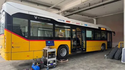 electric bus wireless charging from road electric bus wireless charging from road