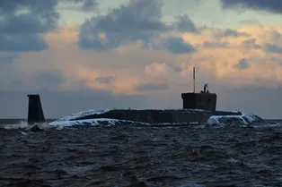 ВМФ показал испытания подводного ракетоносца