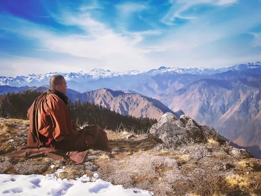 монах на горе монах на горе