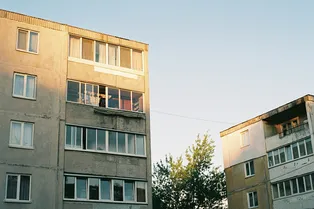 Жизнь в четырех стенах: почему сегодня строят дома в основном прямоугольной формы и когда это стало нормой