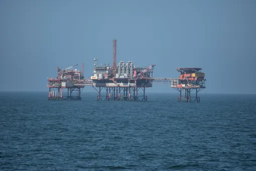 Нефтяные платформы в Северном море Нефтяные платформы в Северном море