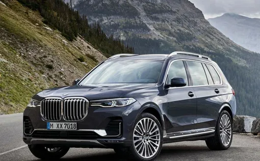 BMW X7 suv