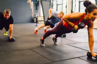 Почему некоторым людям сложнее нарастить мышечную массу, чем другим? Почему некоторым людям сложнее нарастить мышечную массу, чем другим?