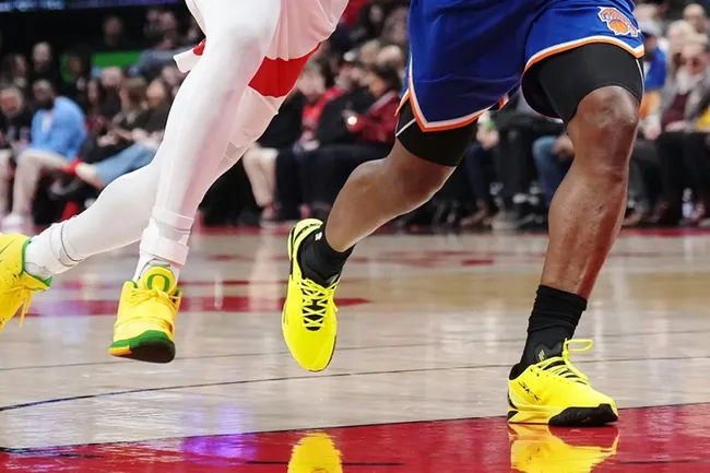 Почему скрипят кроссовки, и как это связано с землетрясениями