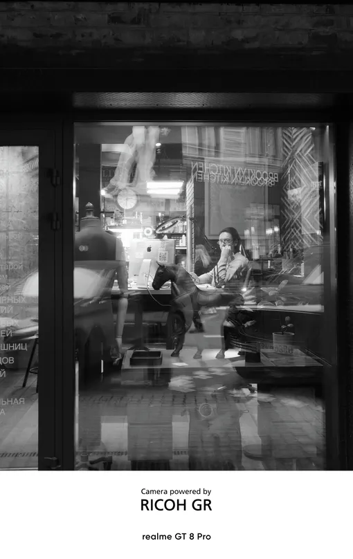 Фото на realme GT 8 Pro