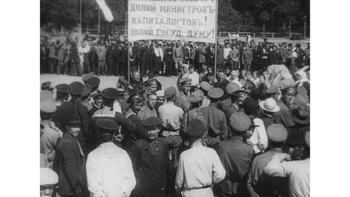 Дзига Вертов