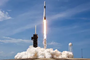 Космонавты могут полететь к МКС на корабле SpaceX