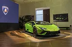 Lamborghini представила новый суперкар Huracan Tecnica: 3,2 секунды до сотни
