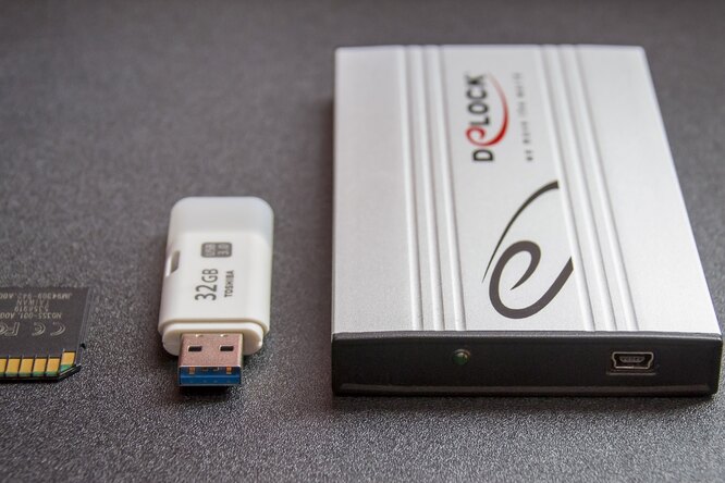 Почему Windows 10 избавит от необходимости свободно извлекать флешки и прочие USB накопители?